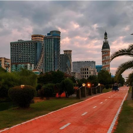 Orbi City Batumi Hotel Sea View Екстер'єр фото